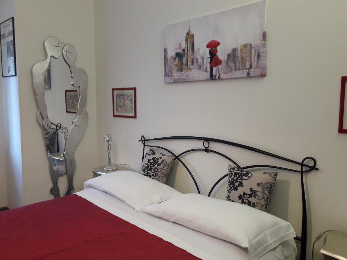 B&B A Spasso Per Torino Exterior foto